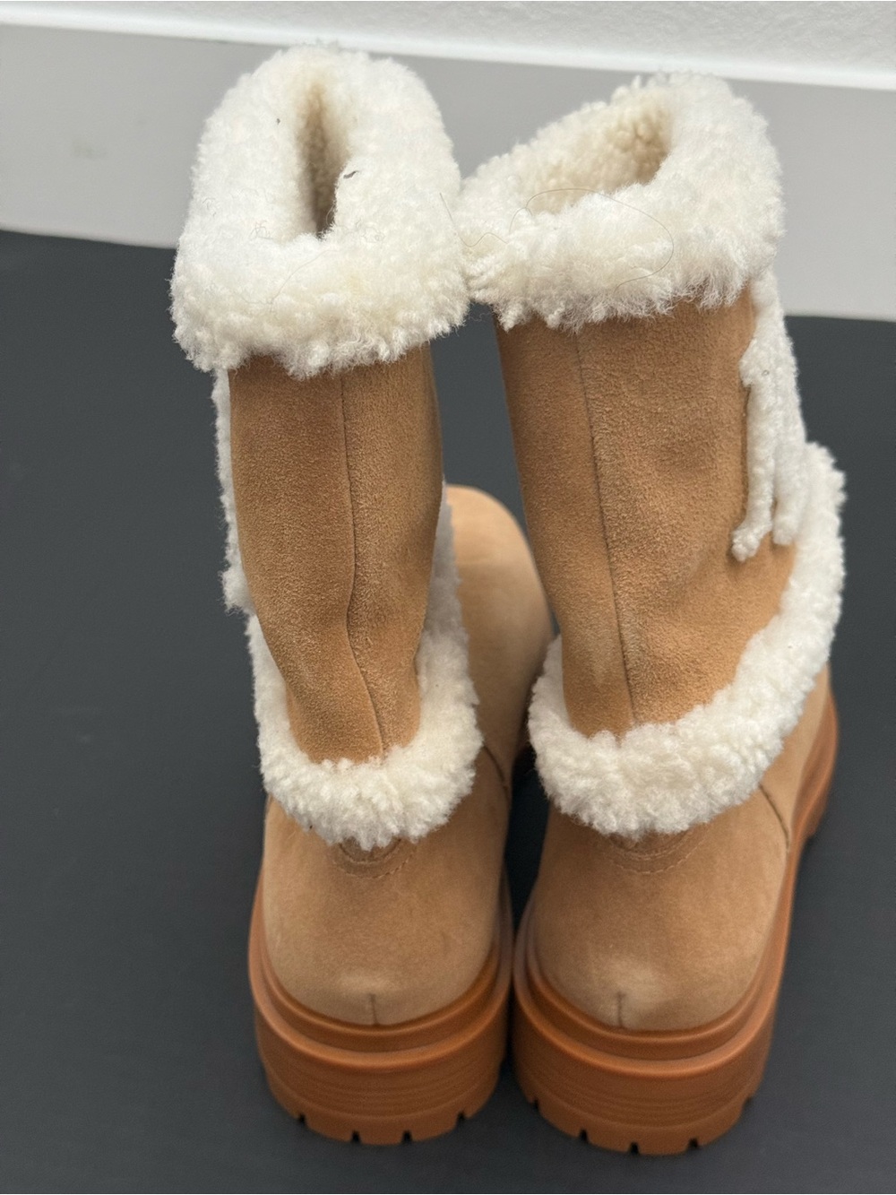 Ralph Lauren Tan Suede Logo Shearling-Trim Boots Size 10 - Picture 13 of 16